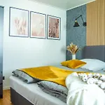 Designerwohnung Nahe Der Wasserfaelle شقة