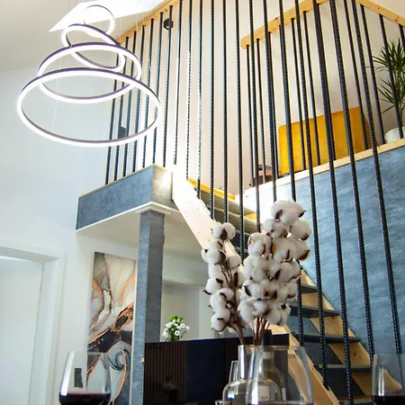Designerwohnung Nahe Der Wasserfaelle Apartman