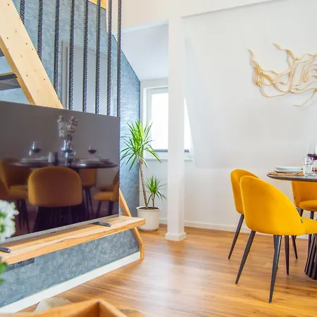 Designerwohnung Nahe Der Wasserfaelle Daire